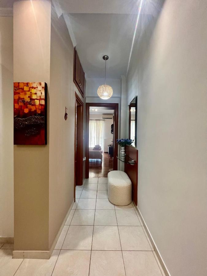 Elegant Downtown Retreat Daire Kalamata Dış mekan fotoğraf